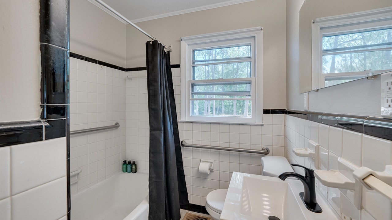 Photo of Bathroom in Terry Sanford
