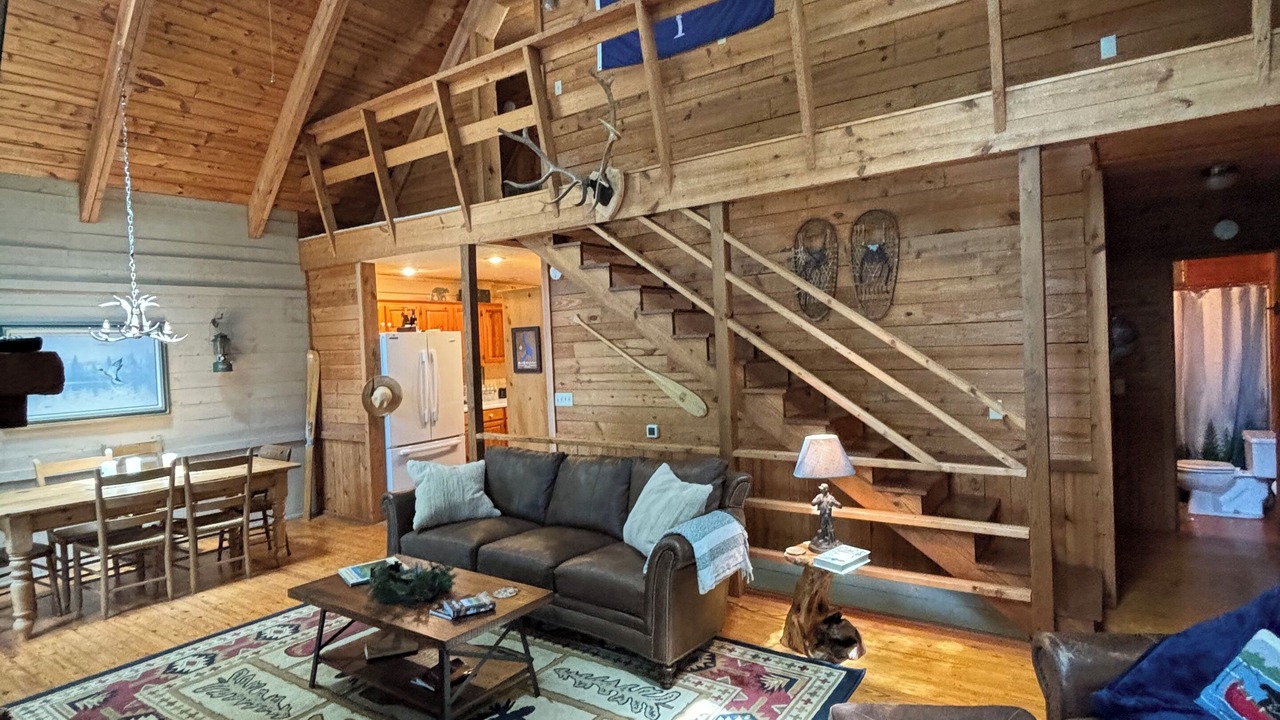 Photo of Livingroom in Mountain Rest