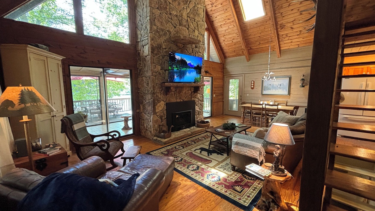 Photo of Livingroom in Mountain Rest