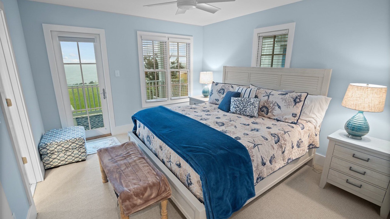 Photo of Bedroom in Minnesott Beach