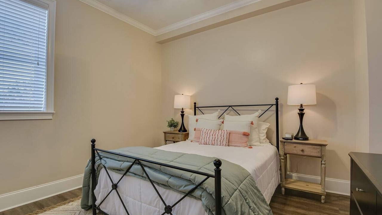 Photo of Bedroom in Appling