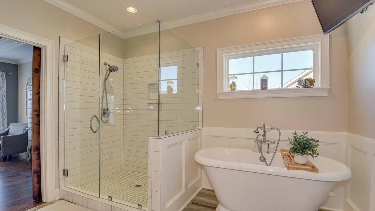 Photo of Bathroom in Appling