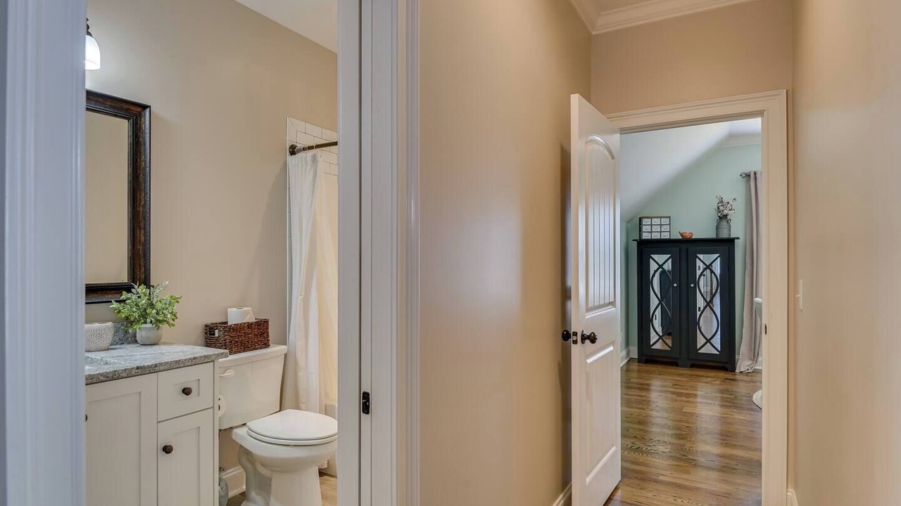 Photo of Bathroom in Appling