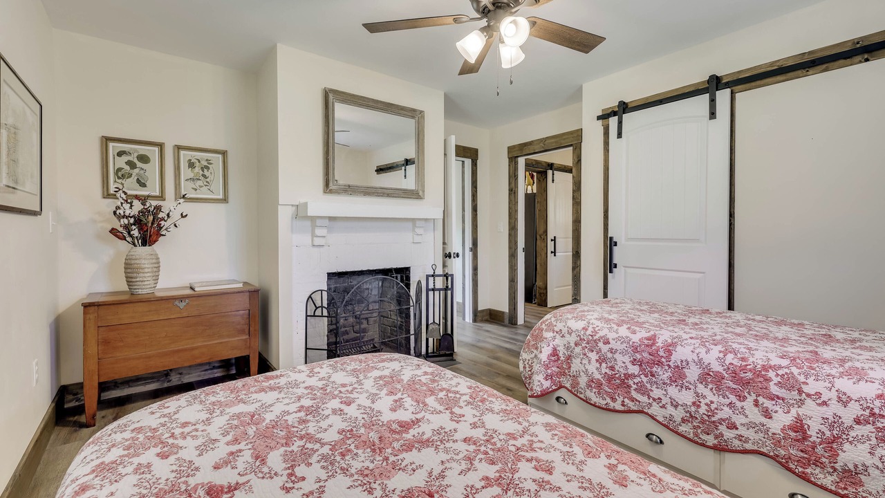 Photo of Bedroom in Aiken
