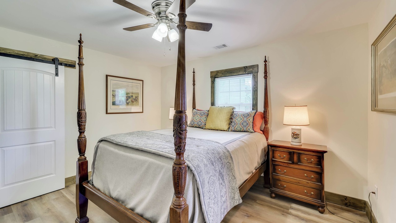 Photo of Bedroom in Aiken