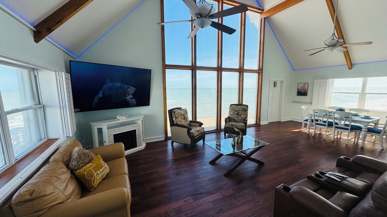 Photo of Livingroom in Floridana Beach