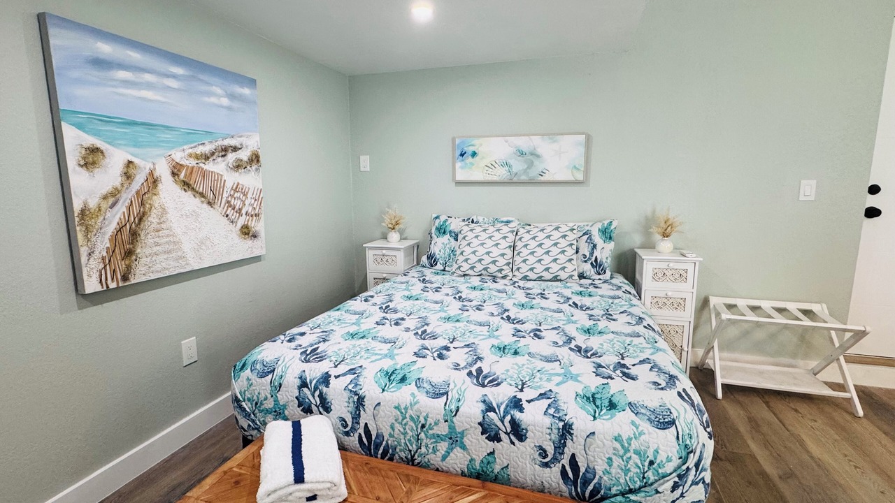 Photo of Bedroom in Floridana Beach