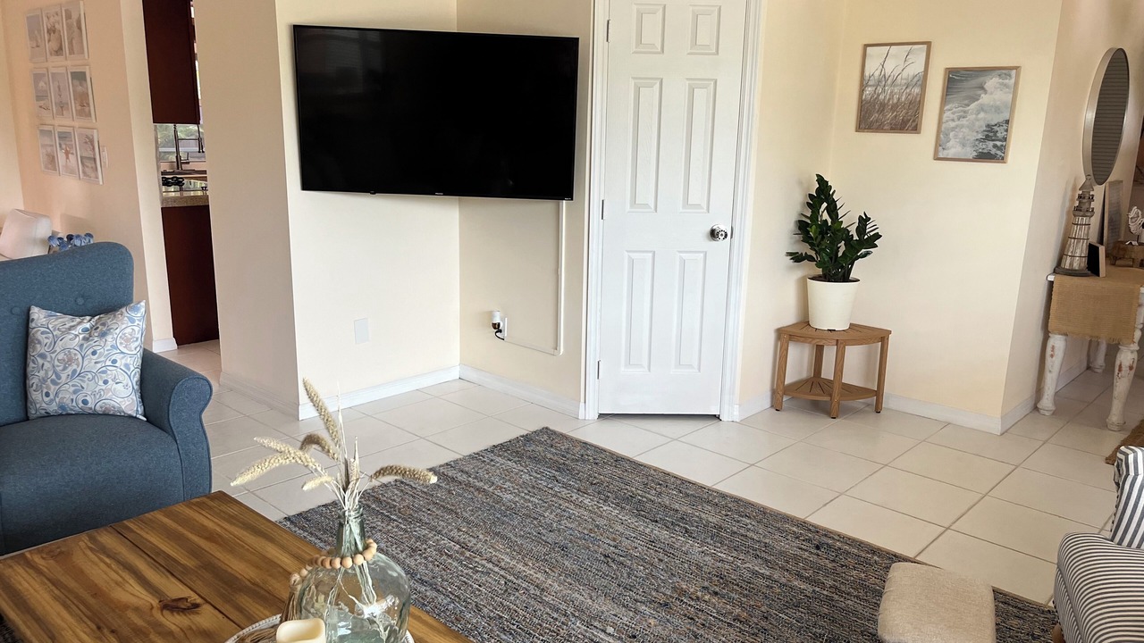 Photo of Livingroom in Port Saint Lucie