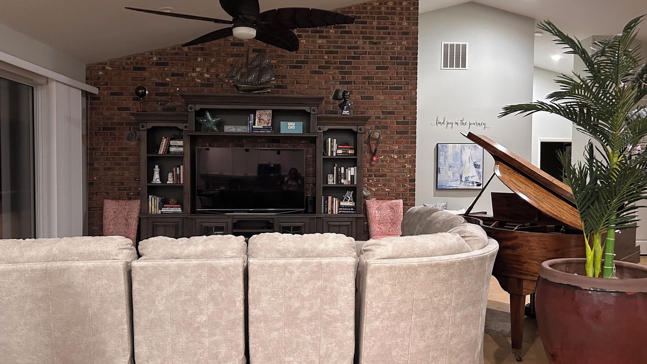 Photo of Livingroom in Winter Haven