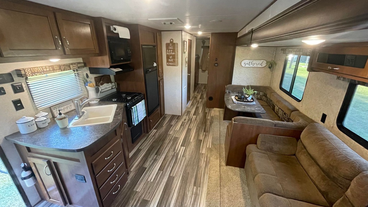Photo of Livingroom in Anderson