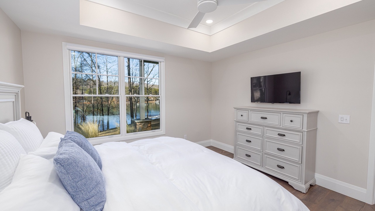 Photo of Bedroom in Salem