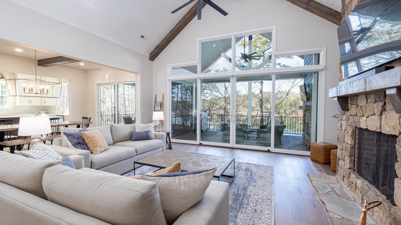 Photo of Livingroom in Salem
