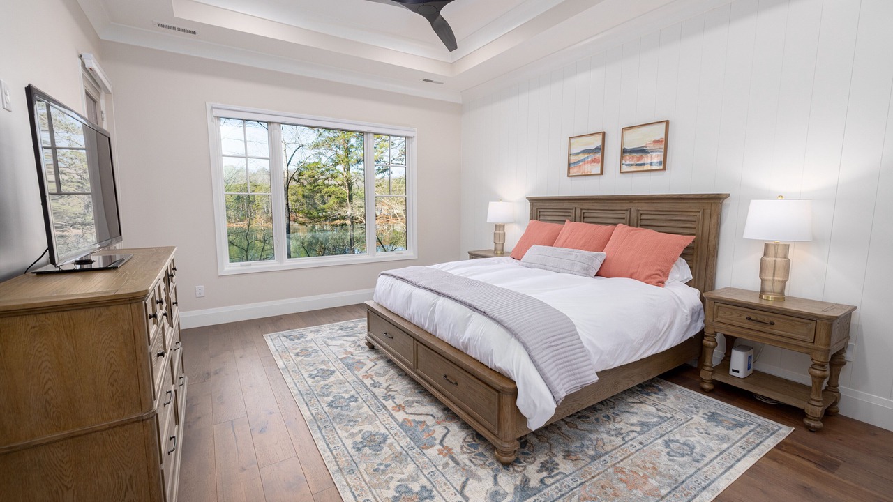 Photo of Bedroom in Salem