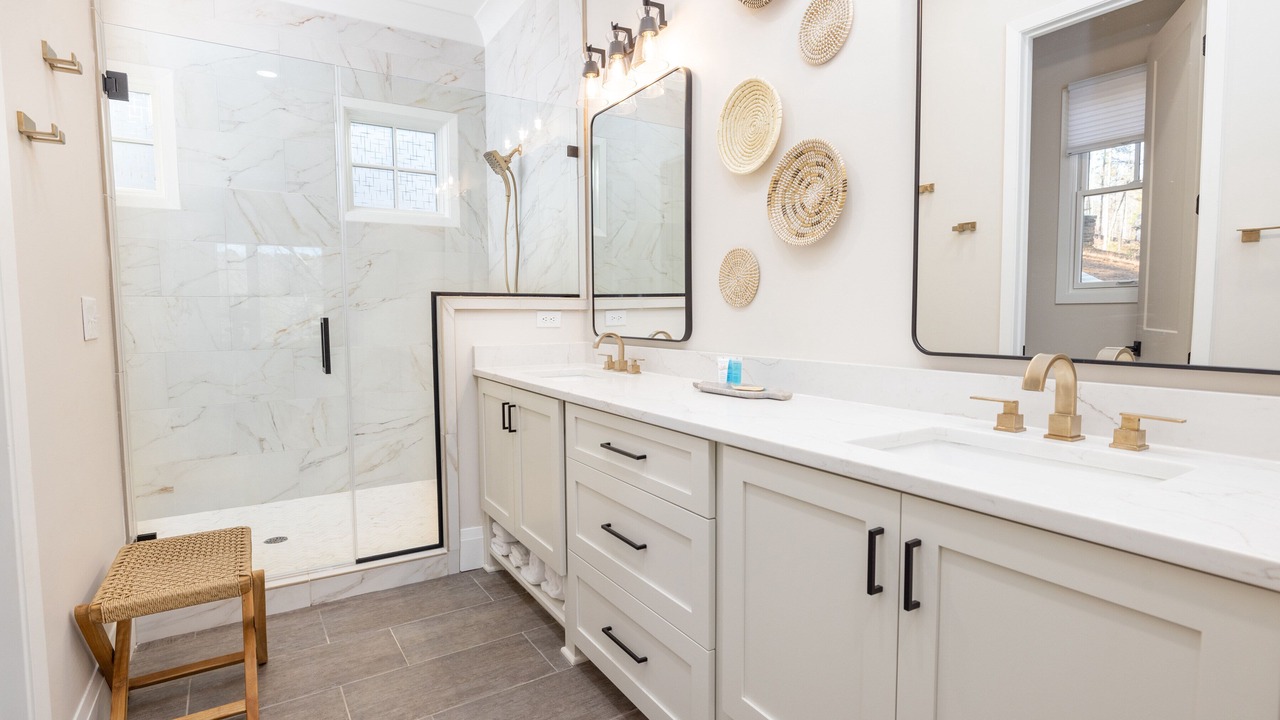Photo of Bathroom in Salem