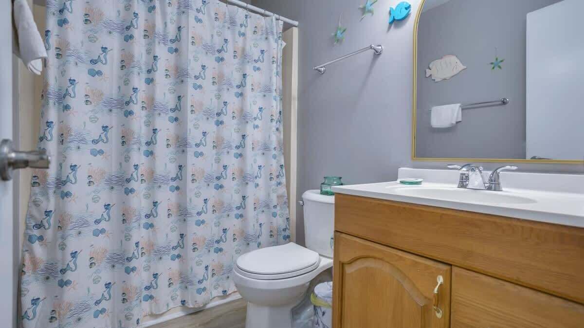Photo of Bathroom in Palmetto Dunes