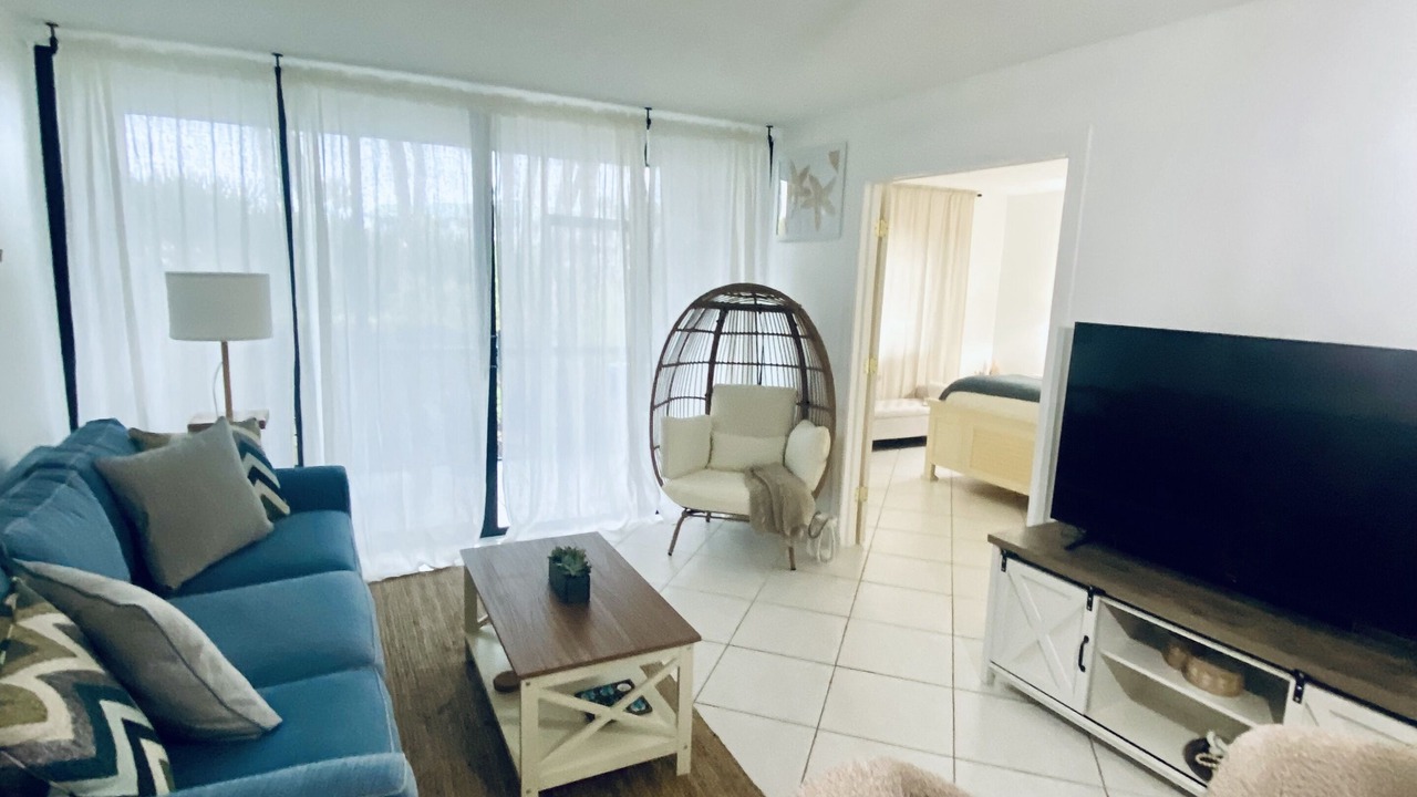 Photo of Livingroom in Fort Pierce