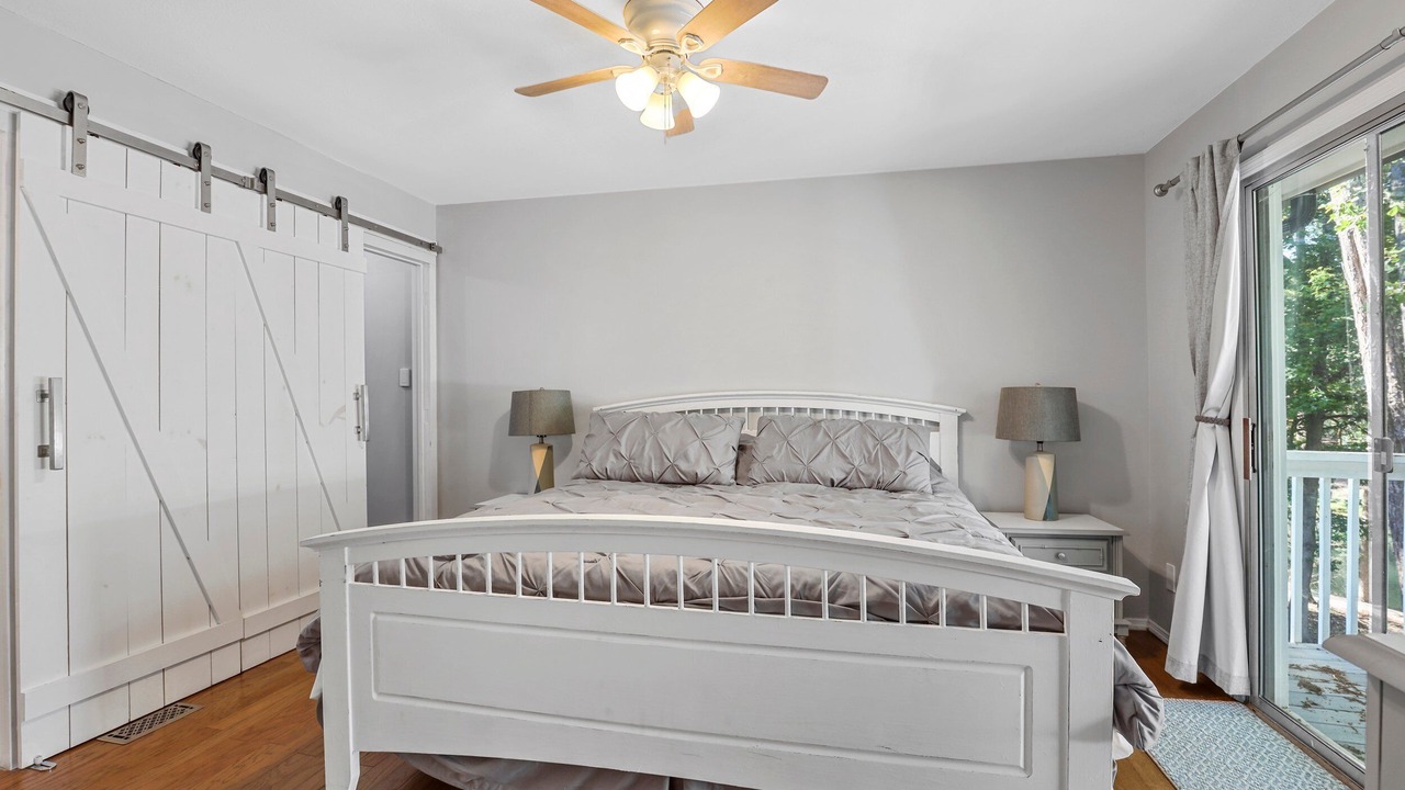 Photo of Bedroom in Reed Creek