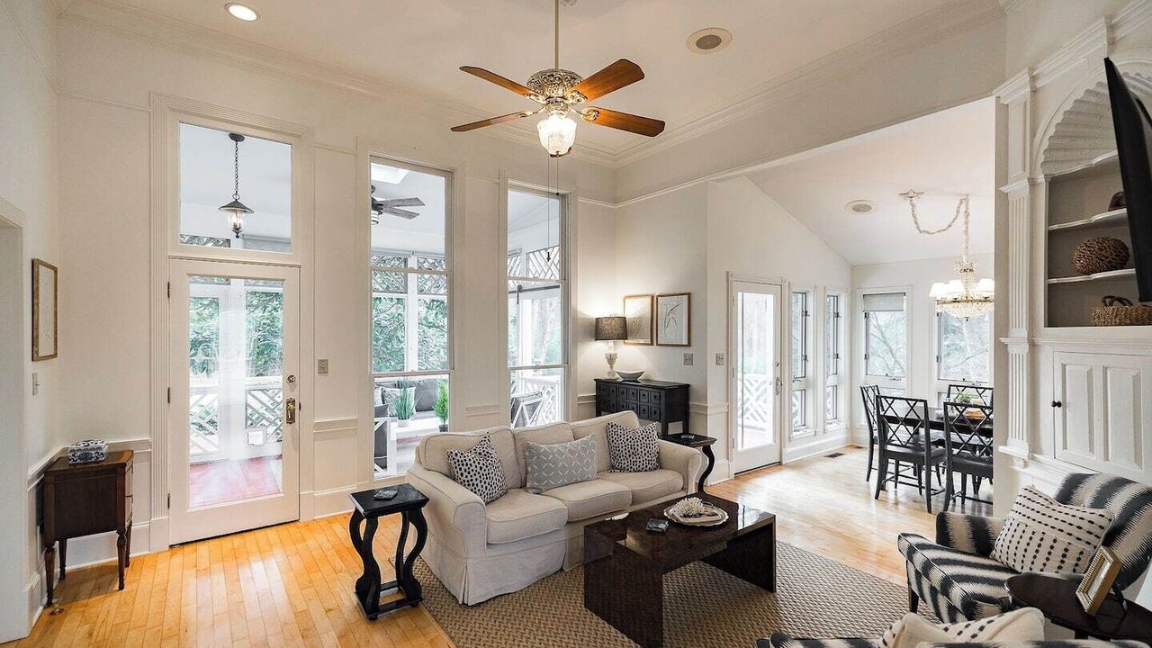 Photo of Livingroom in Watkinsville