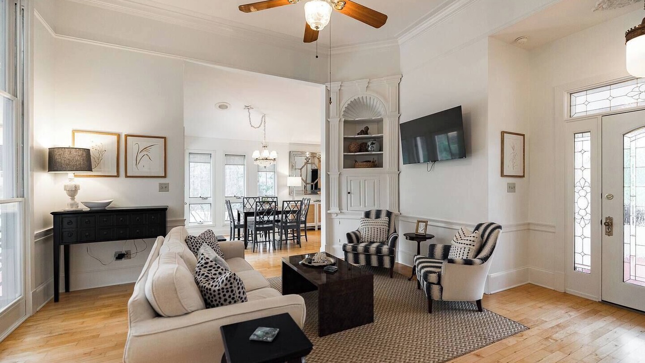 Photo of Livingroom in Watkinsville