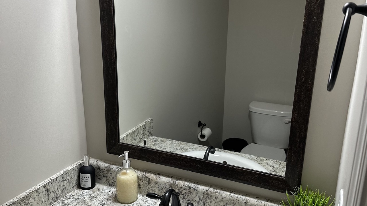 Photo of Bathroom in Adel