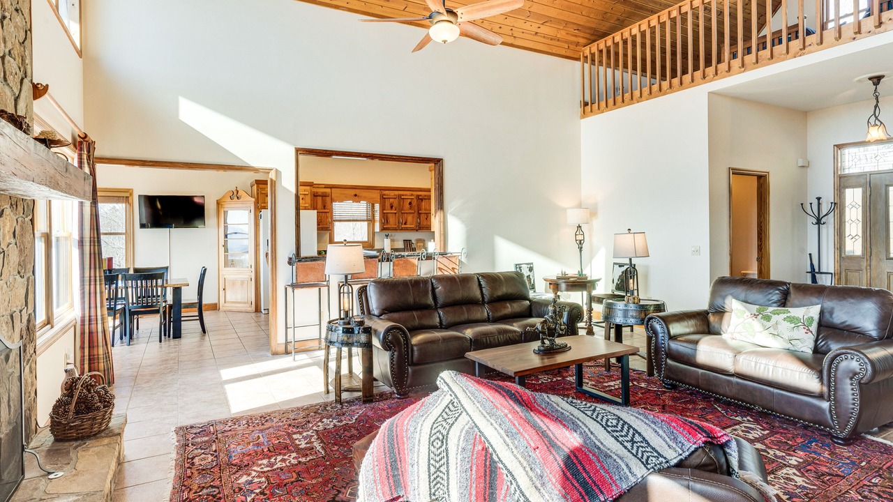 Photo of Livingroom in Hayesville