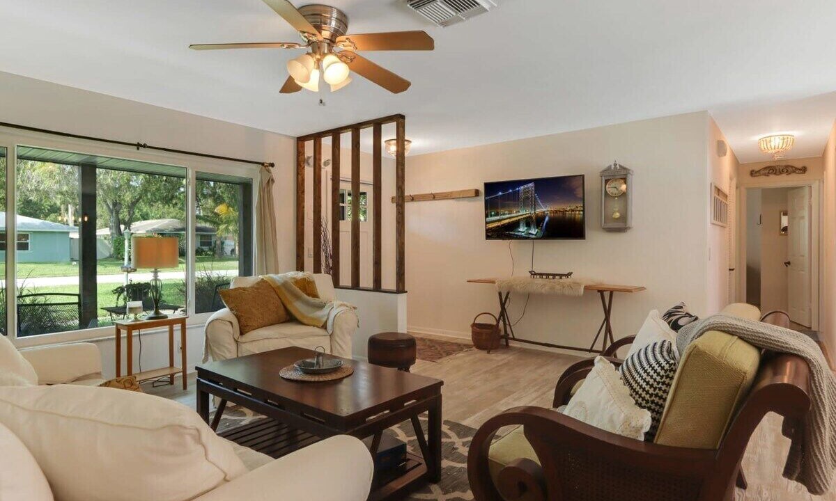 Photo of Livingroom in Vero Beach South