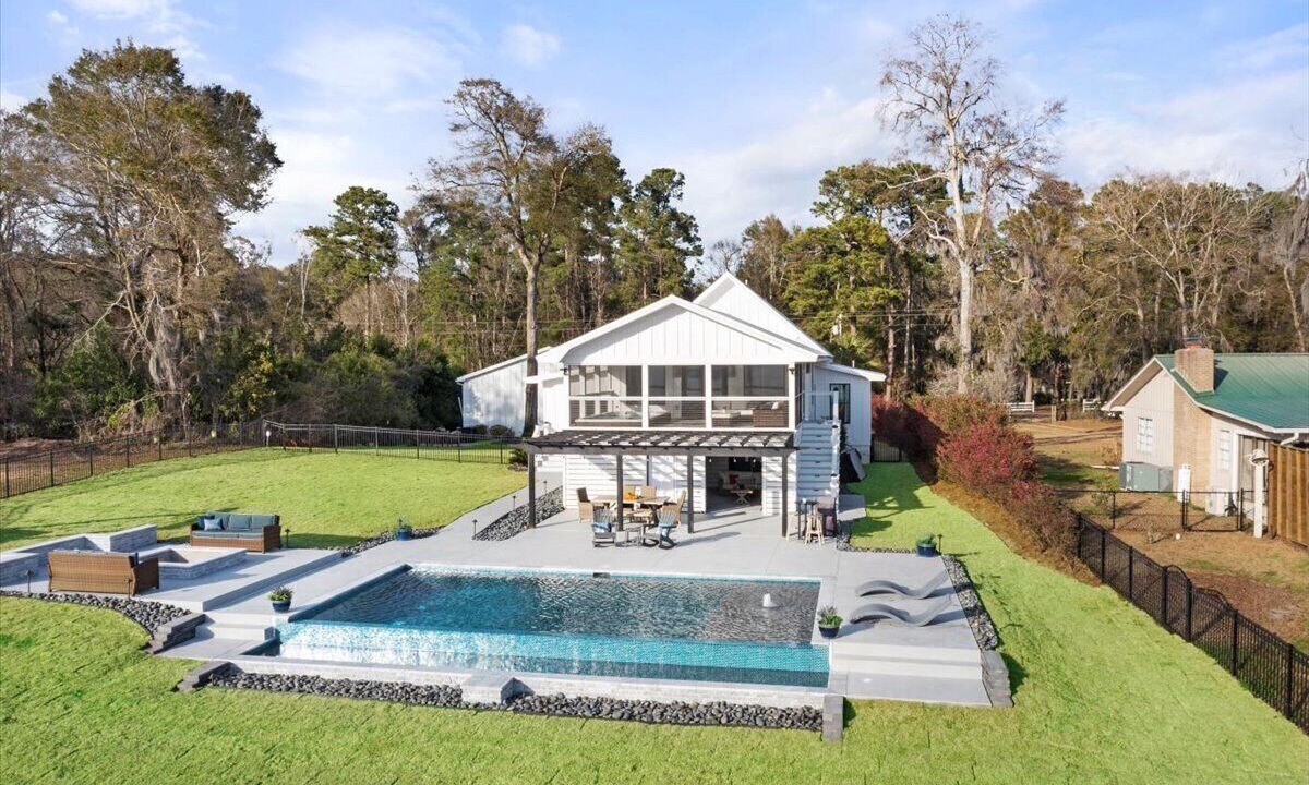 Photo of Outdoor in Summerton