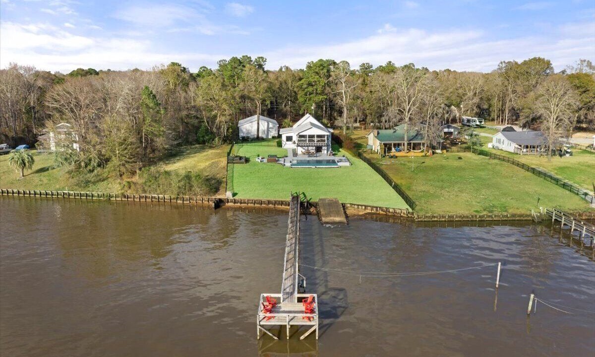 Photo of Outdoor in Summerton
