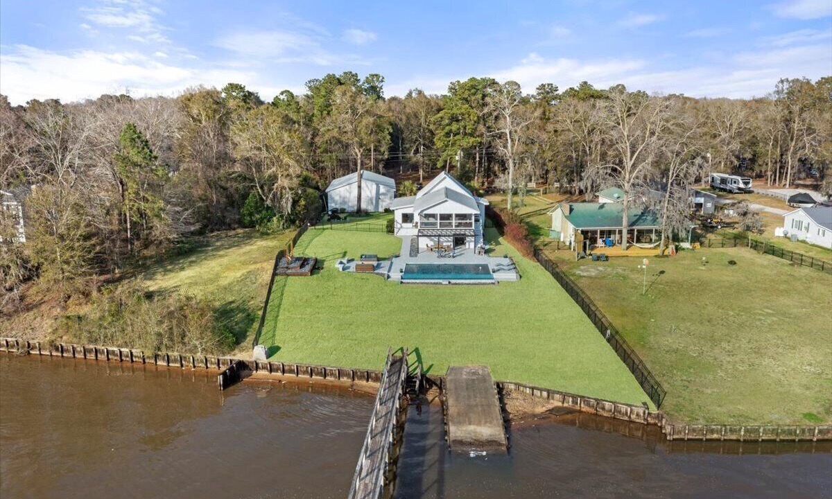 Photo of Outdoor in Summerton