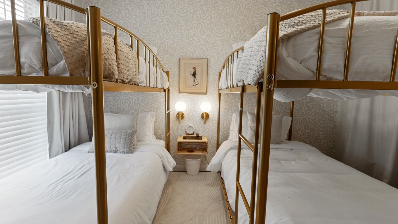 Photo of Bedroom in Whitemarsh Island