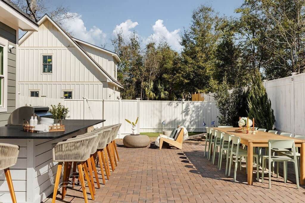 Photo of Outdoor in Thunderbolt