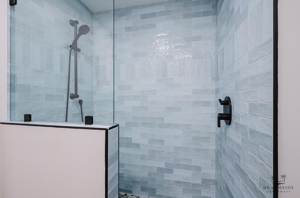 Photo of Bathroom in Night Heron