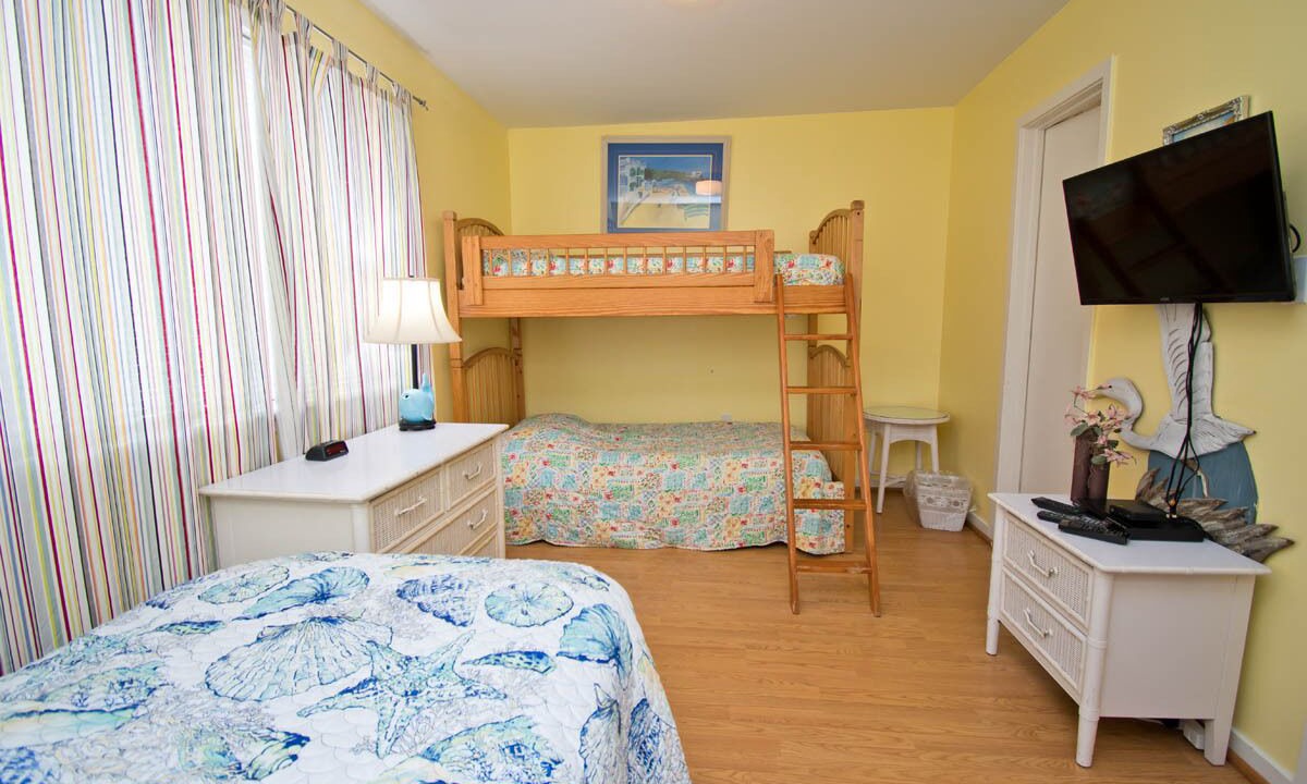 Photo of Bedroom in Emerald Isle