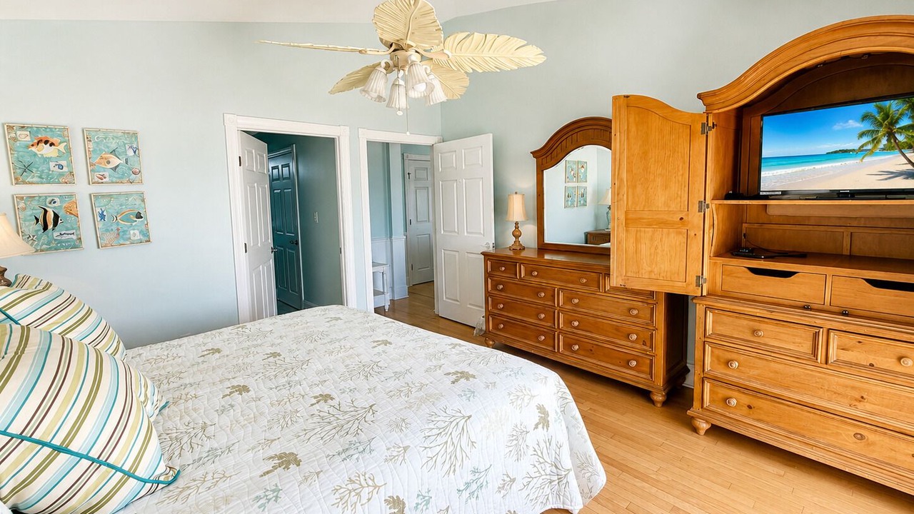 Photo of Bedroom in Emerald Isle