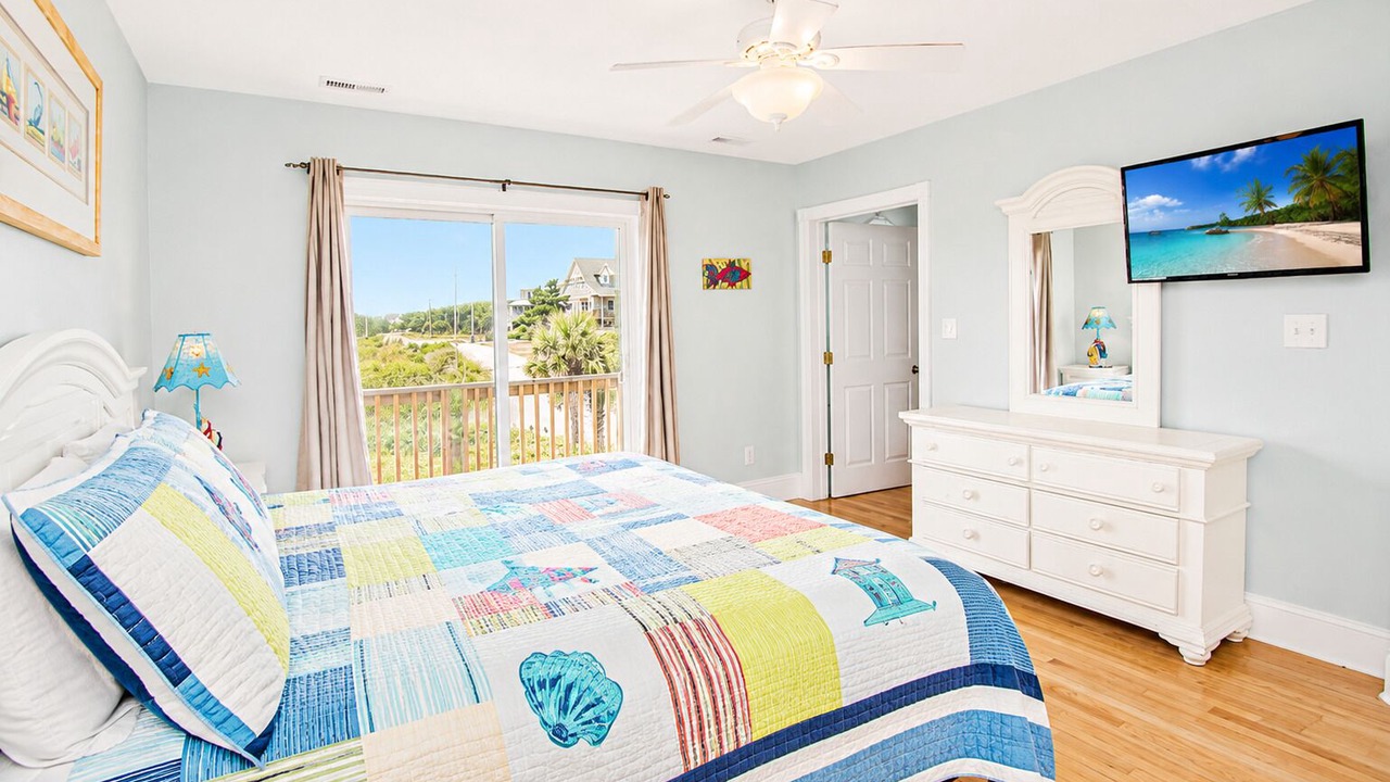 Photo of Bedroom in Emerald Isle