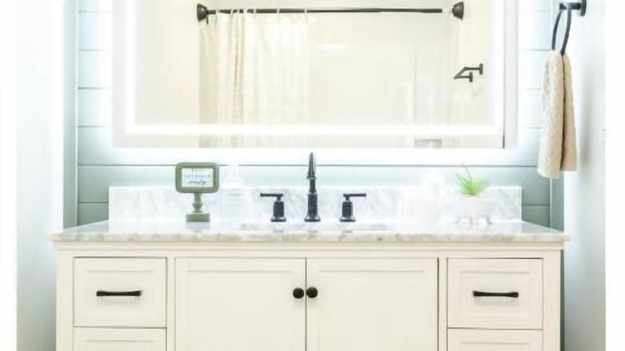Photo of Bathroom in Taylors