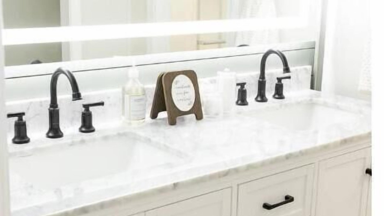 Photo of Bathroom in Taylors