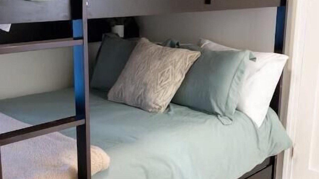 Photo of Bedroom in Taylors