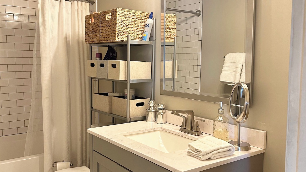 Photo of Bathroom in Sweetwater