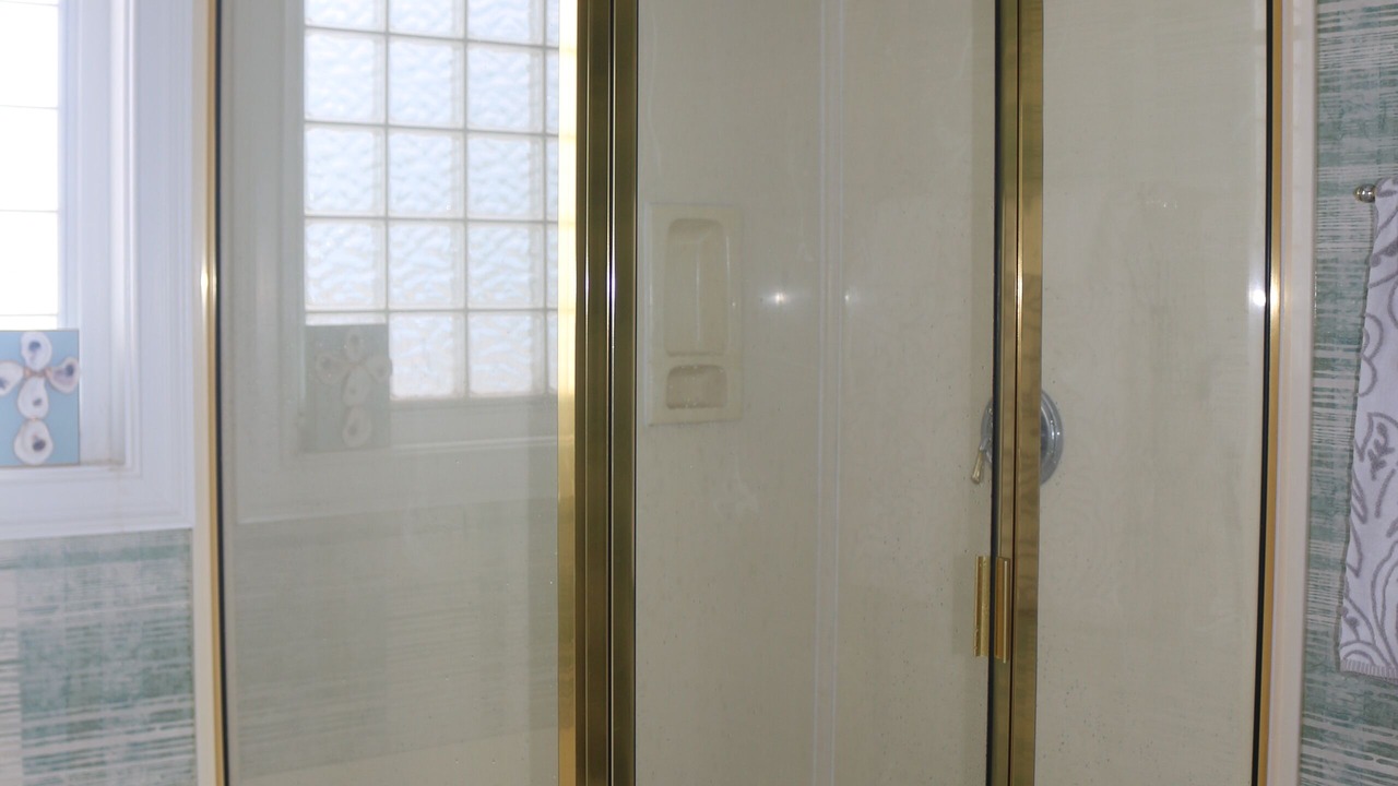 Photo of Bathroom in Inlet Harbour