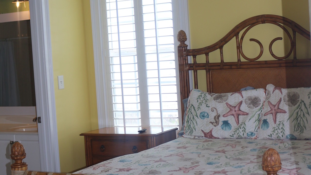 Photo of Bedroom in Inlet Harbour
