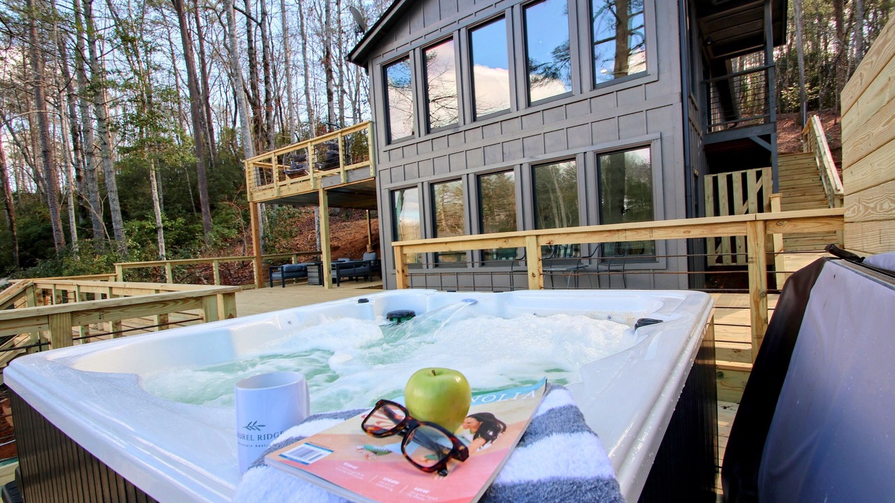Photo of Outdoor in Mountain Rest
