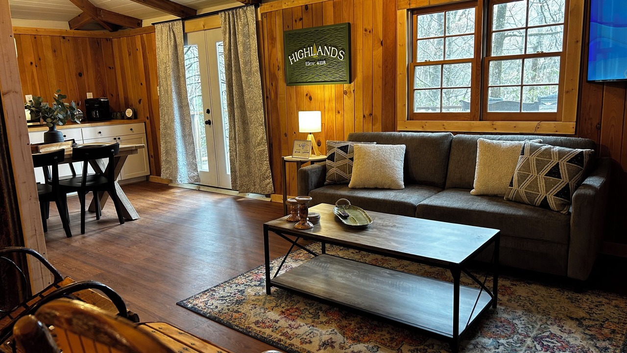 Photo of Livingroom in Wildwood Mountain