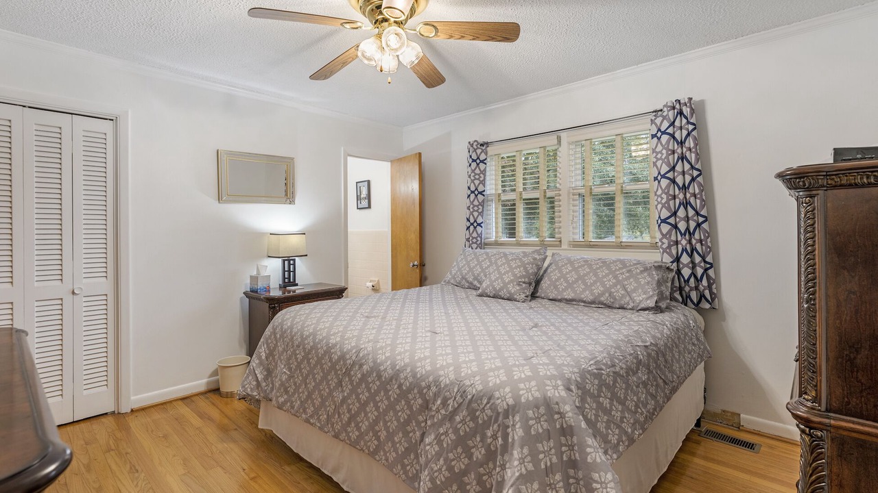 Photo of Bedroom in Anderson