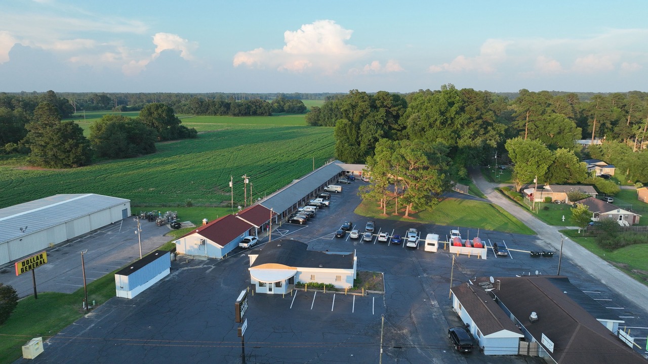 Photo of Outdoor in Mullins