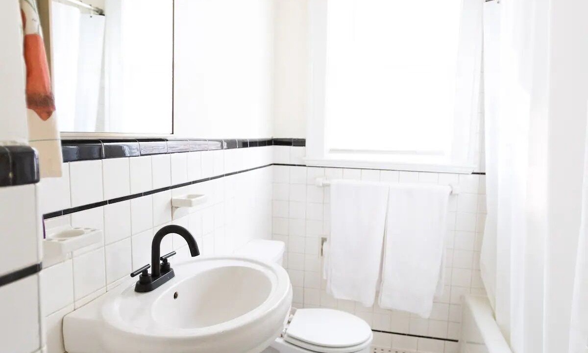 Photo of Bathroom in Midtown