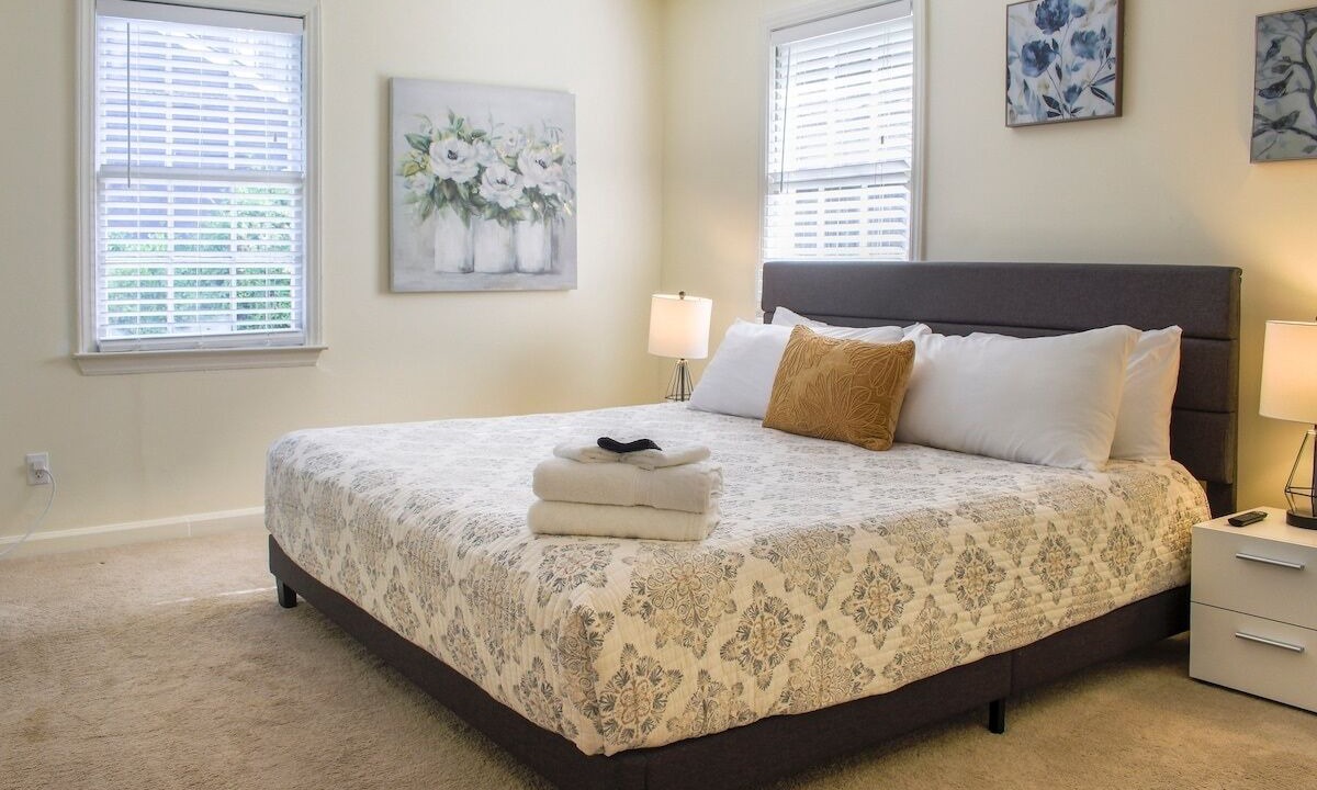 Photo of Bedroom in Savannah