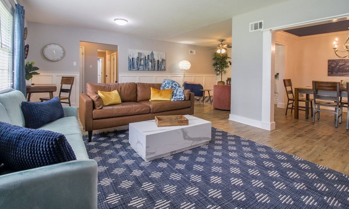 Photo of Livingroom in Savannah