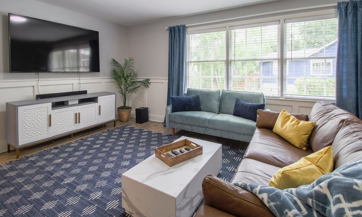 Photo of Livingroom in Savannah