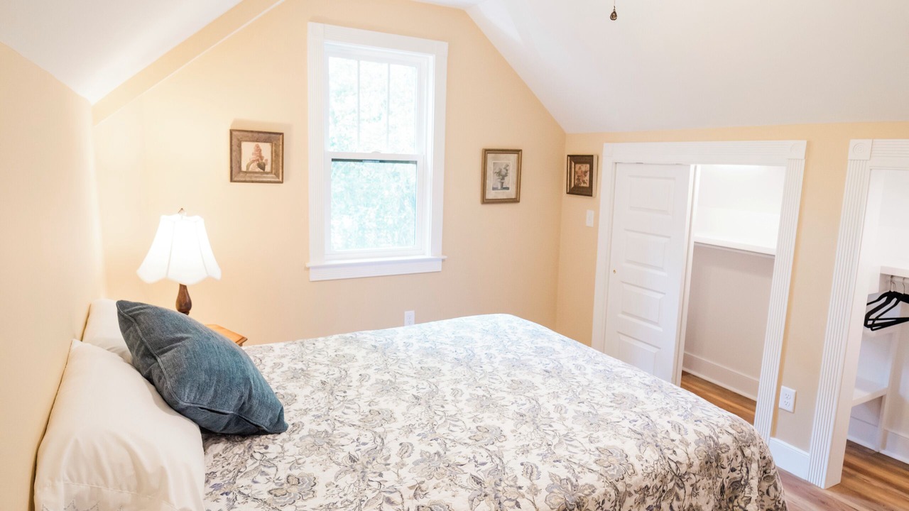 Photo of Bedroom in Tifton
